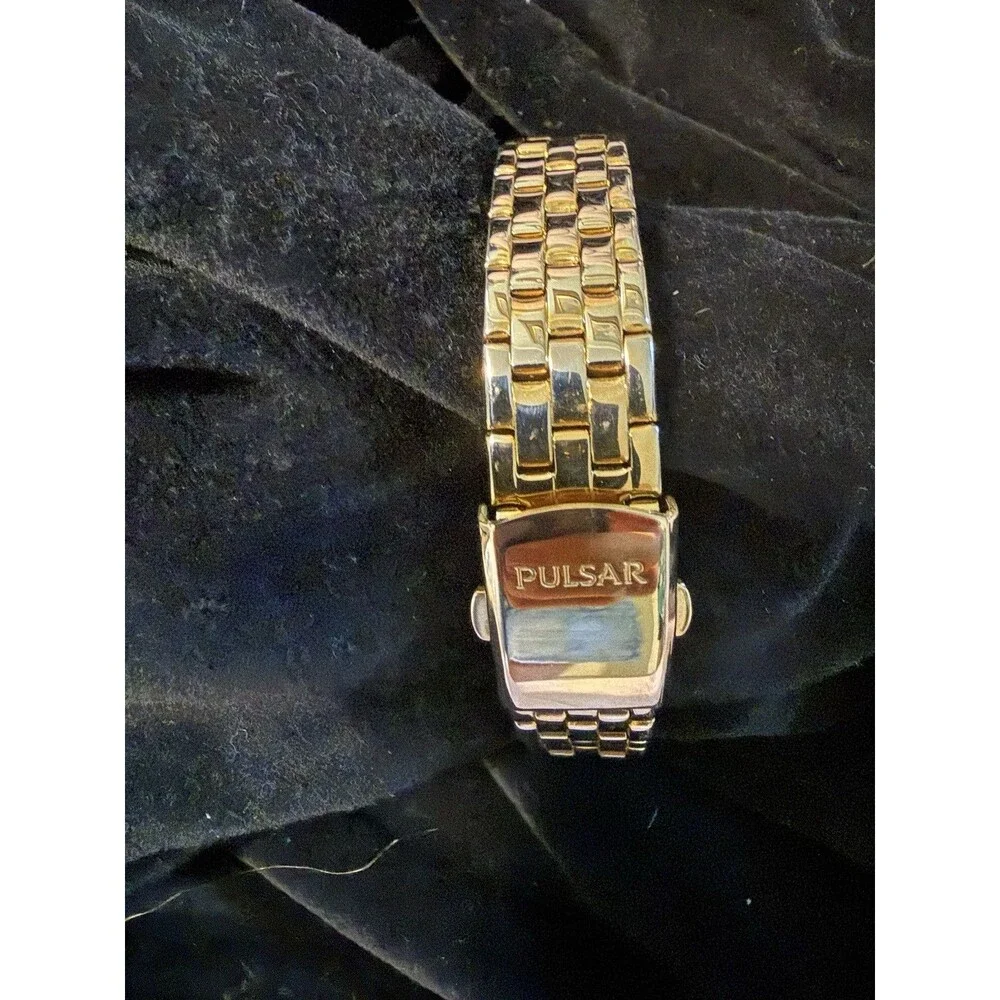 Pulsar Womens VJ20 Analog Display Gold Watch